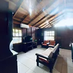 Uma Casa Na Praia De Canasvieira